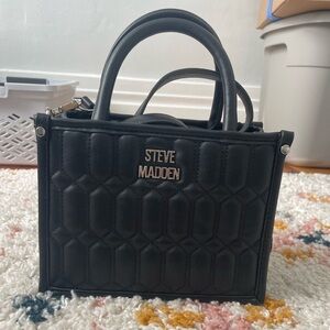 Steve Madden black purse